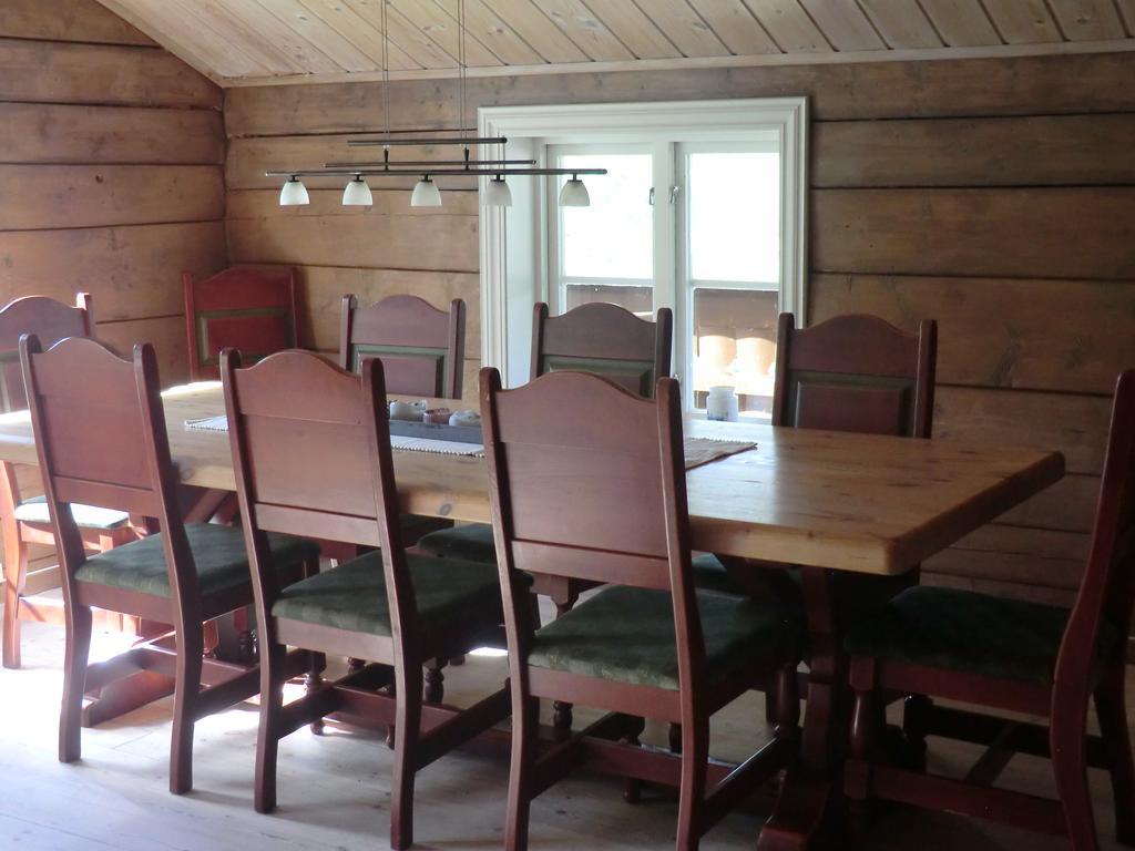 Husky Fjellgard Farm stay *